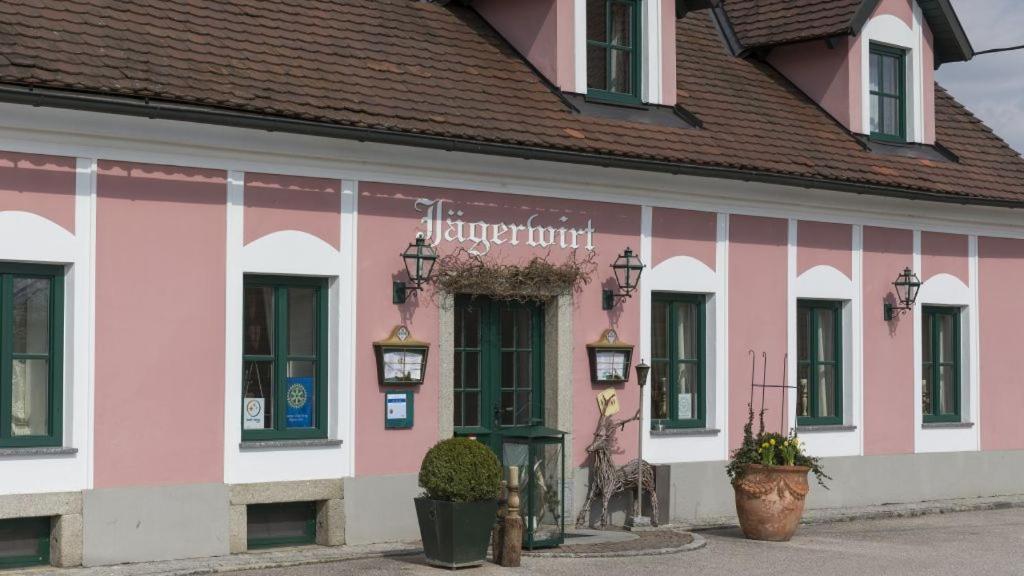 Gasthof Jaegerwirt Otel Au an der Donau Dış mekan fotoğraf