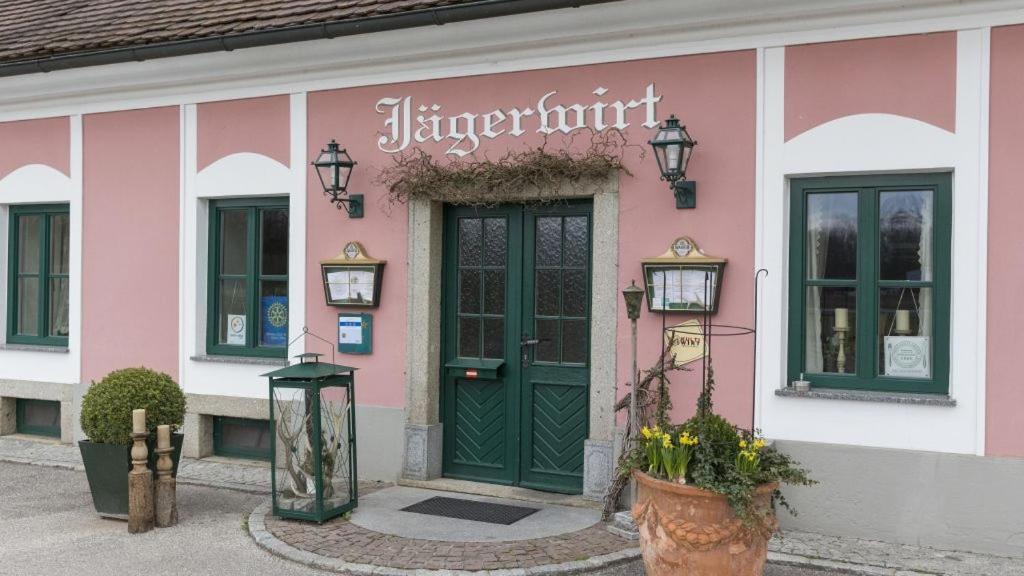 Gasthof Jaegerwirt Otel Au an der Donau Dış mekan fotoğraf